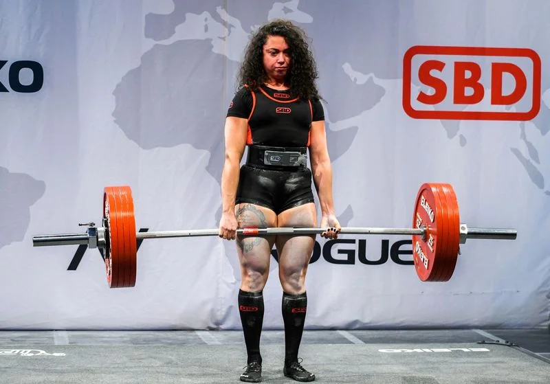 deadlift powerlifting female